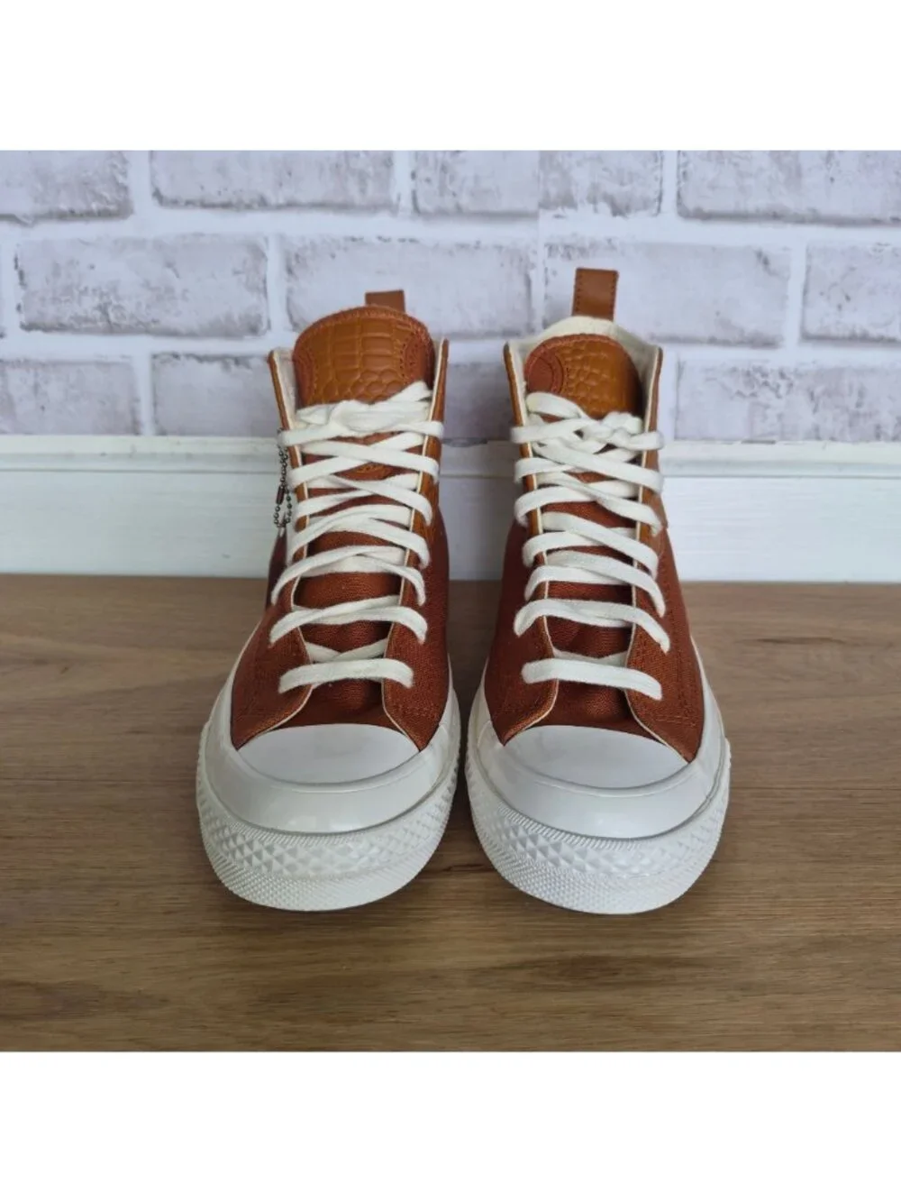 ⭐Converse Chuck 70 High size 6.5 Men's shoes Sneakers Brown White A10334C - Picture 3 of 11